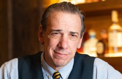 bartender Mike Mills